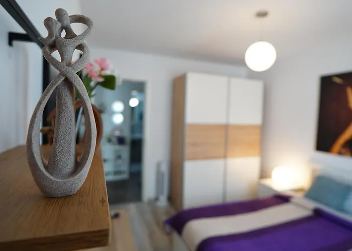 Relaxing Coresi Apartment